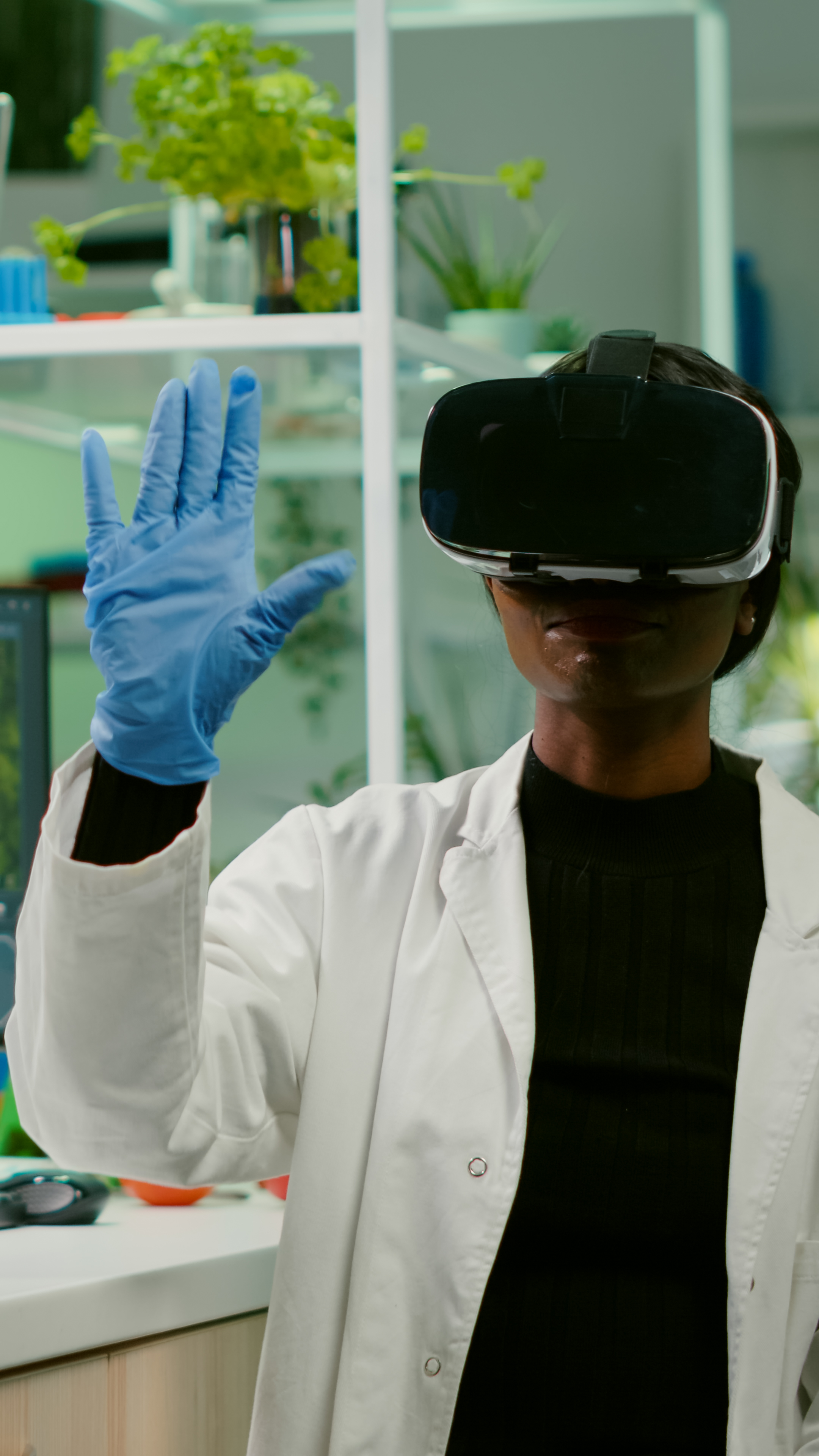Student using VR headset in lab